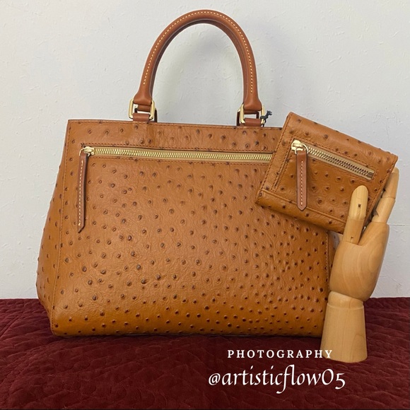 NEW! Dooney & Bourke Caramel Ostrich Collection Zip Satchel & Wallet Set - Picture 4 of 12